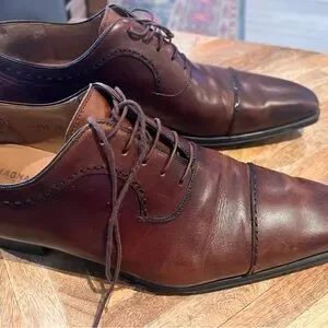 Stunning Magnanni Dark Brown Leather Oxfords in used but fantastic condition Magnanni | Shoes | Stunning Magnanni Dark Brown Leather  main image 3